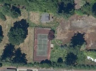 13501 Knaus Rd, Lake Oswego, OR 97034