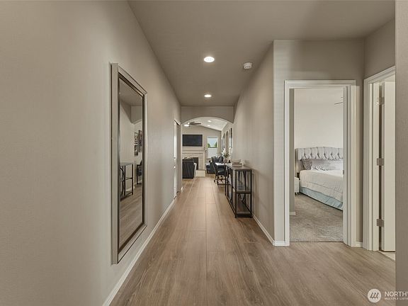 4th image of 1203 SW Julia Street