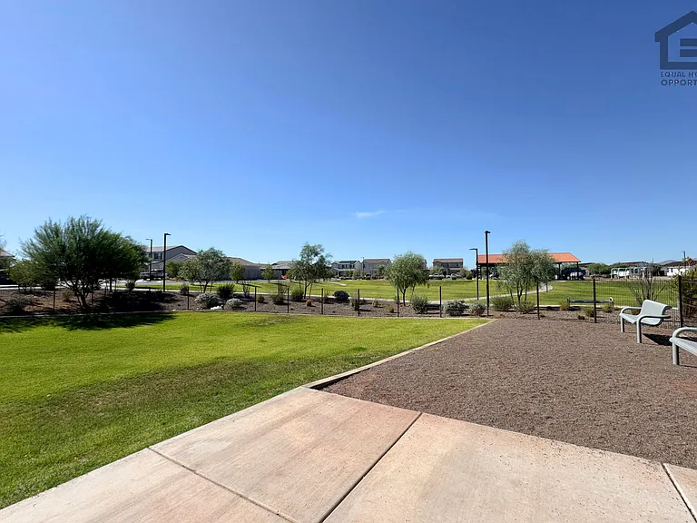 18236 W Avenida Del Sol — Photo 31