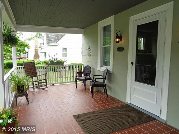 5th image of 4412 Clydesdale Ave
