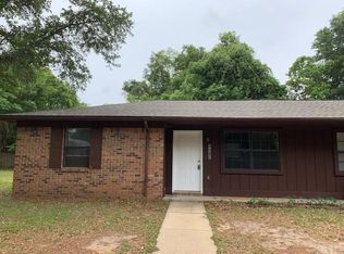 4185 Ravenwood Dr, Pace, FL 32571