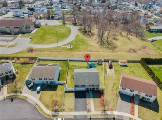 71 Fairview Ave, East Providence, RI 02914