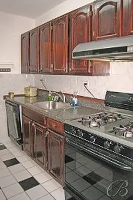 Sold by Bellmarc Realty | media 10