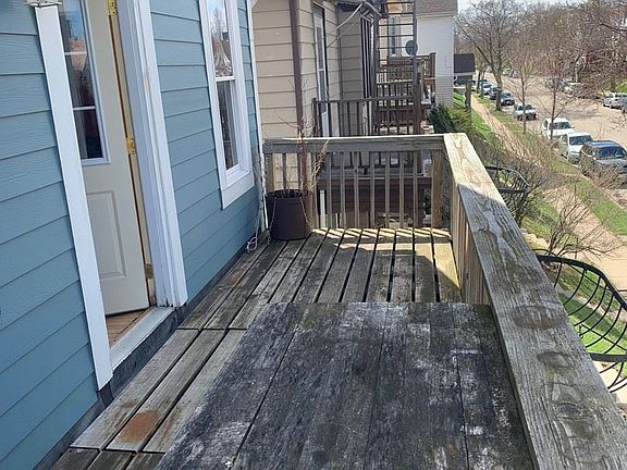5th image of 2950A N Fratney St