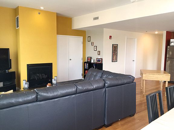 5th image of 1268 Westminster St #600