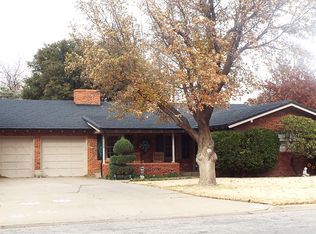 2602 W 11th St, Plainview, TX 79072