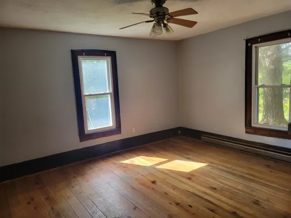 (undisclosed Address), Rural Retreat, VA 24368