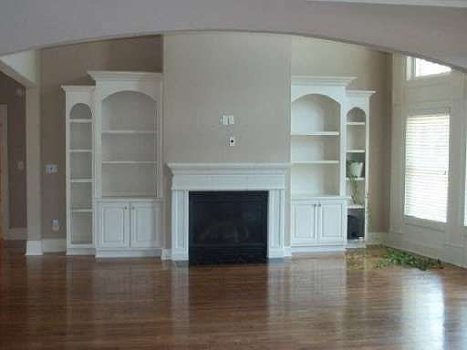 2nd image of 1305 Biarritz Ct