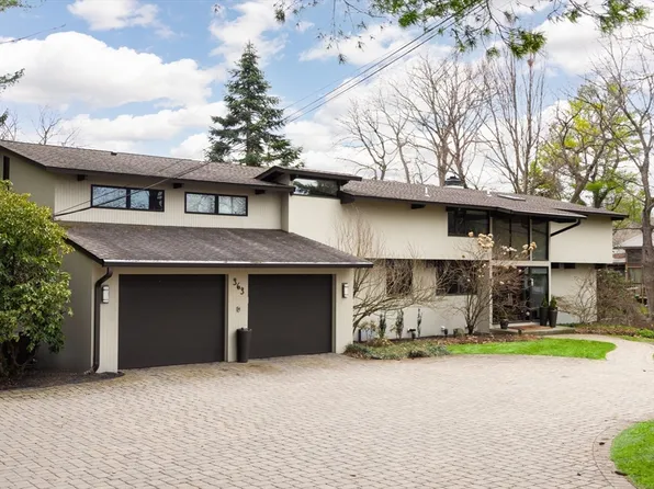 363 Brookline St, Newton, MA 02459