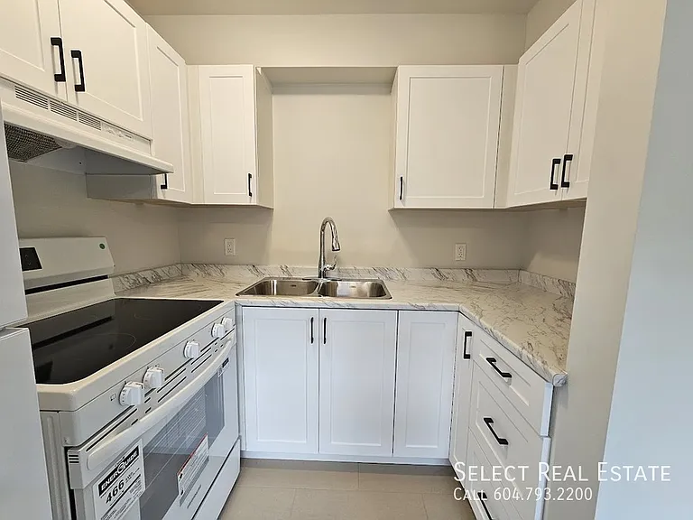 45790 Lewis Ave #2 — Photo 6