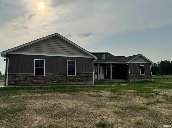 1806 Ramsey Dr, Marion, IL 62959