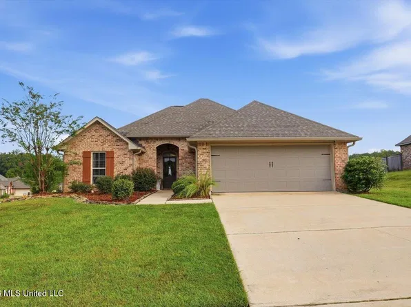 801 Ascham Ct, Pearl, MS 39208