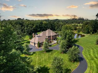 110 Westview Dr, Shelburne, VT 05482