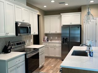 230 E 4th St, Lynn Haven, FL 32444