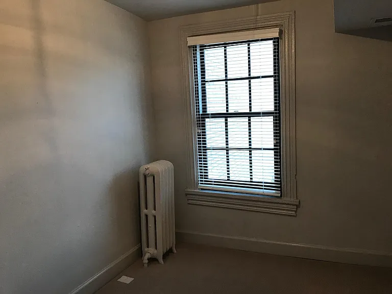 3rd Bedroom (Office/Den)