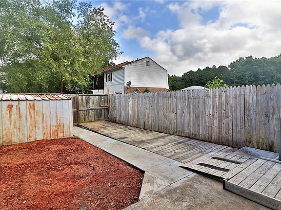 4th image of 4622 Coldstream Dr