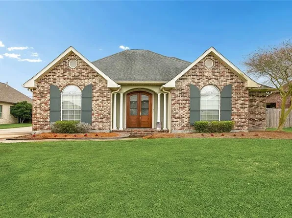 737 Spring Thyme Dr, Belle Chasse, LA 70037