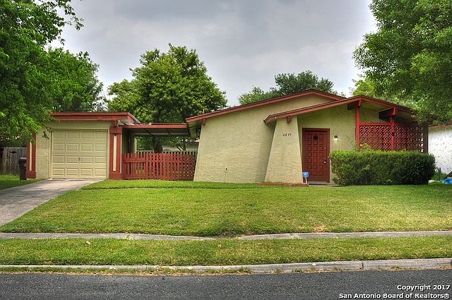 1st image of 6835 Blue Lake Dr