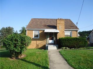 515 N 7th St, Jeannette, PA 15644
