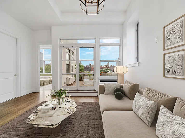 114 Ridge St #PHA — Photo 2