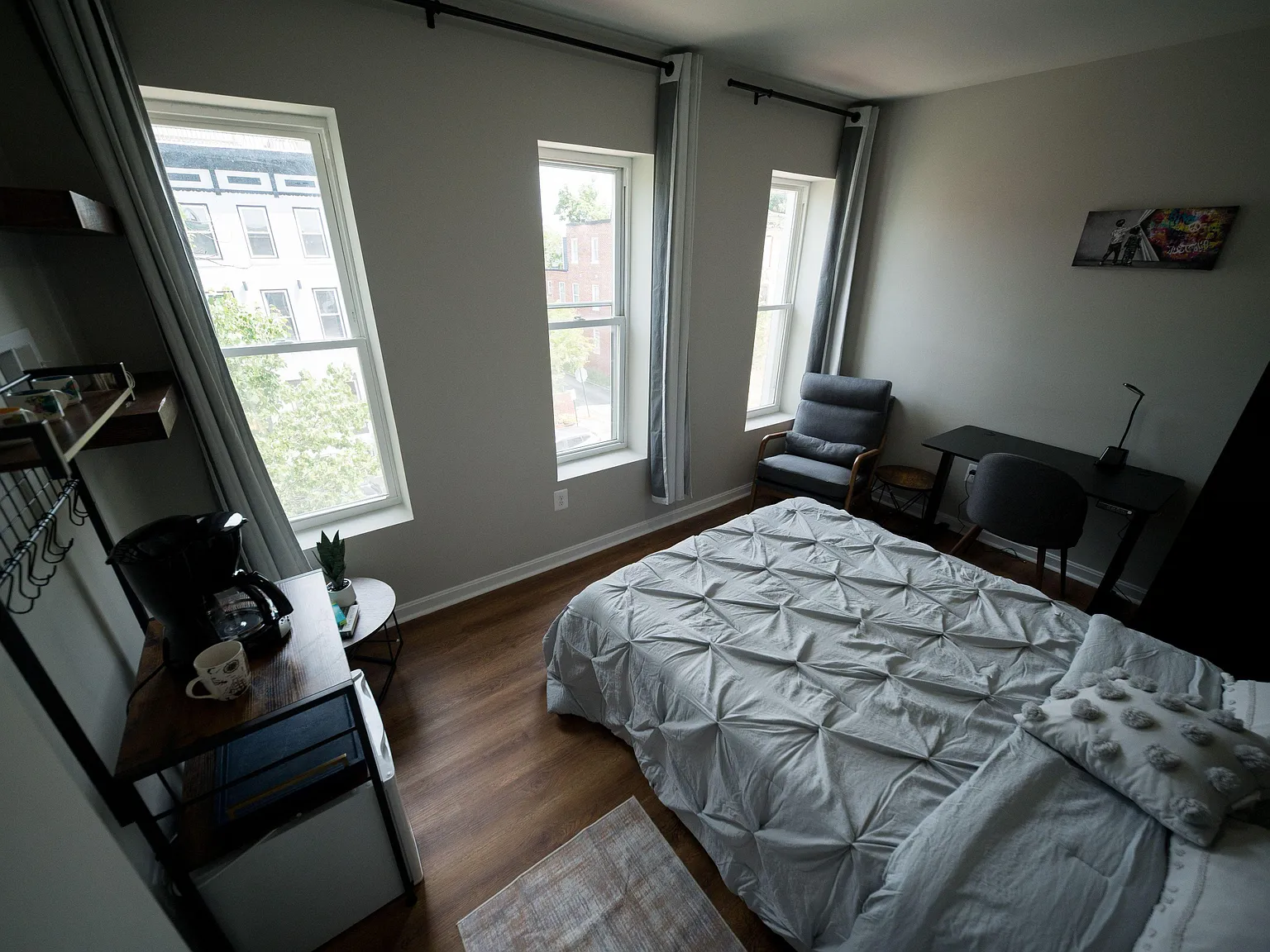 4 bed, 3.0 bath, 1900 sqft, $1,118 — Photo 4