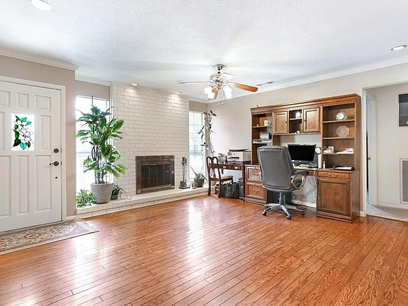 2nd image of 4137 Beaujolais Dr