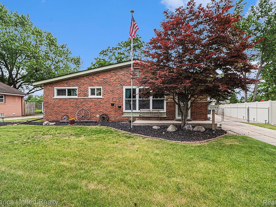 1st image of 36796 Angeline Cir
