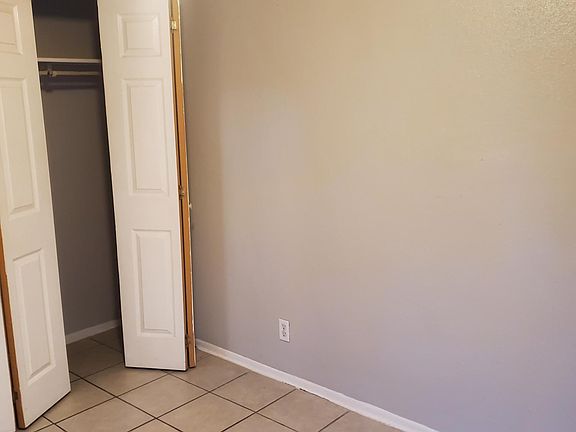 2nd image of 4048 Comanche Sunrise
