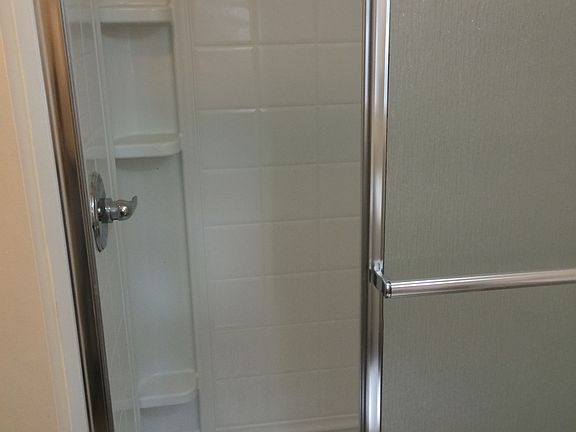 5th image of 18 Cottage St Floor 2