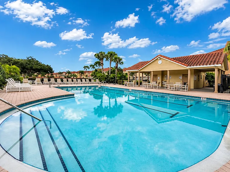 5492 Paradise Cay Cir — Photo 17