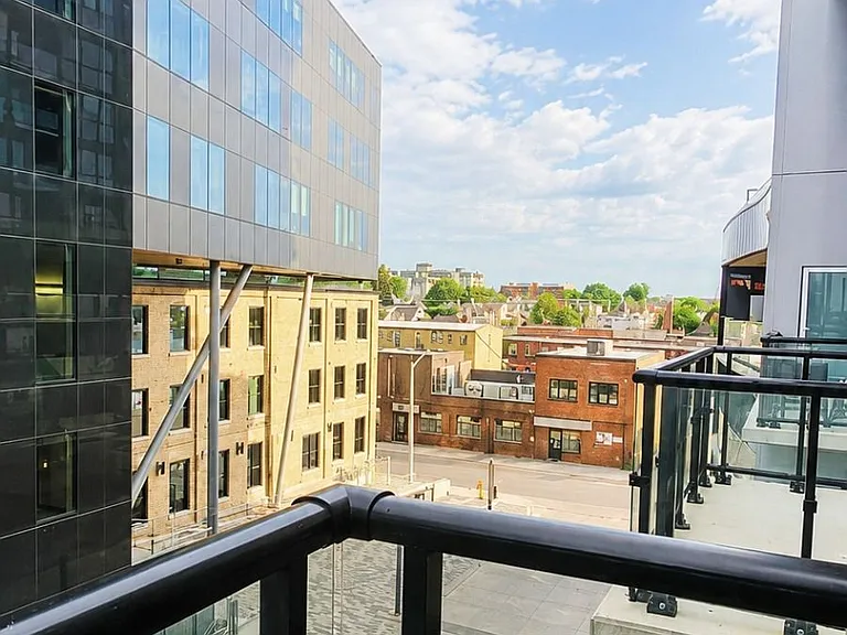 108 Garment St #405 — Photo 7