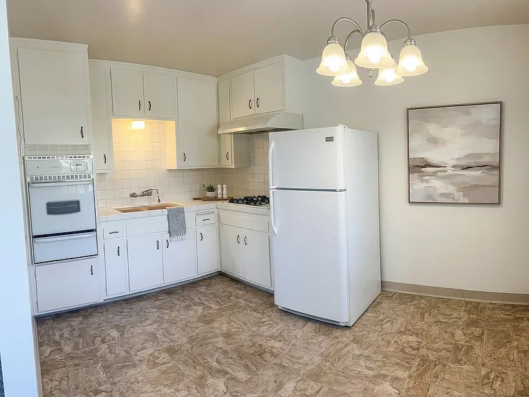 5474 Lauretta St #6 — Photo 10
