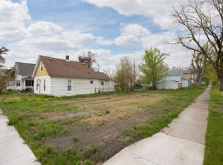 1526 12th Ave SE, Cedar Rapids, IA 52401