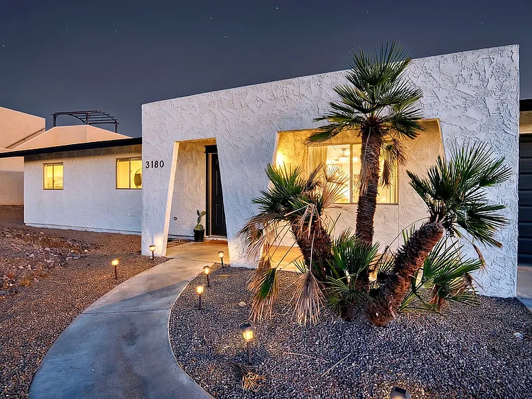 3180 Silver Arrow Dr — Photo 3
