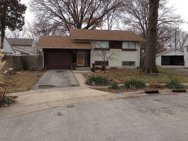 1st image of 20 N Tahoe Ct
