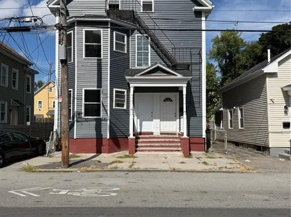 111 Waverly St, Providence, RI 02907