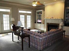 3rd image of 1044 Rambleview Dr