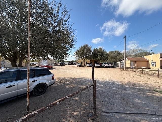 1st image of 3501 W Mile 7 Rd