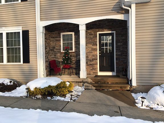 5th image of 4 Pearl Ln