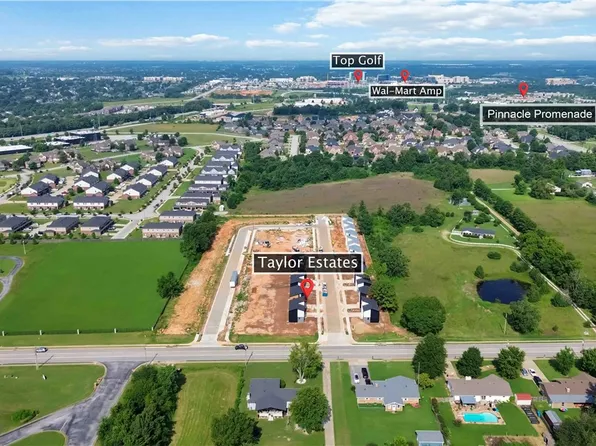 2400 S 27th St, Rogers, AR 72758