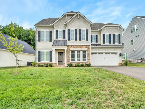 1010 Claremont Ct SW, Roanoke, VA 24014