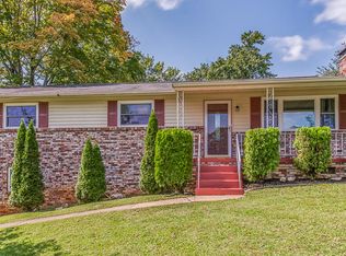 5605 Melstone Rd, Knoxville, TN 37912