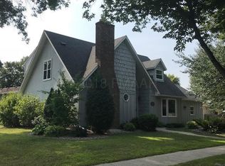 1454 23rd St S, Fargo, ND 58103