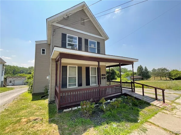 377 W Main St #1, Watertown, NY 13601