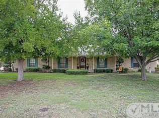 204 Josey Ln, Red Oak, TX 75154