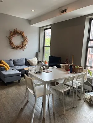 Rented by Corcoran | media 1