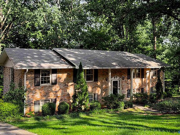 2nd image of 7101 Jones Valley Dr SE