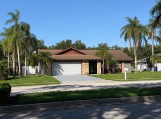 103 Ponce De Leon St, Royal Palm Beach, FL 33411