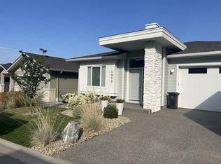 1970 Foxtail Ter, Kelowna, BC V1P 1T9