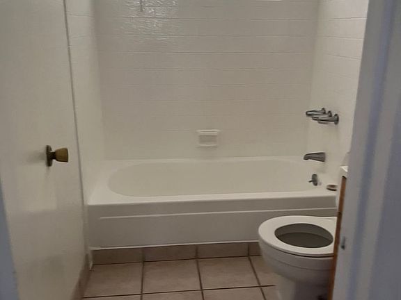 5th image of 1280-1292 Corson St #1288